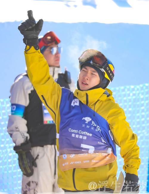 高大礼与逄储源在单板滑雪资格赛中未能晋级 高大礼与逄储源在单板滑雪资格赛中未能晋级