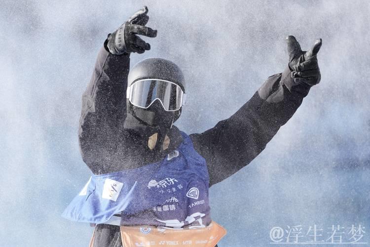 高大礼与逄储源在单板滑雪资格赛中未能晋级 高大礼与逄储源在单板滑雪资格赛中未能晋级