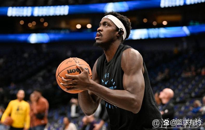 西亚卡姆突破助攻 内姆哈德命中三分