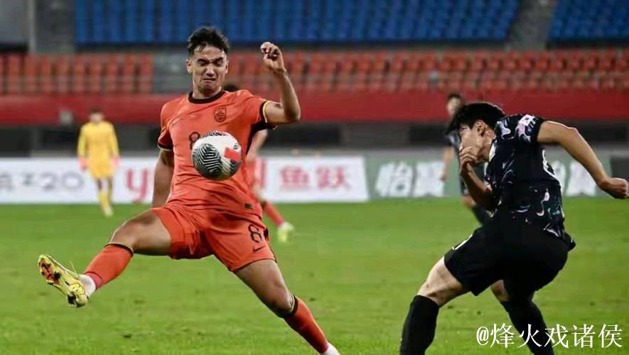 拜合拉木独中两元 熊猫杯中国U22男足2-0获胜 拜合拉木独中两元 熊猫杯中国U22男足2-0获胜