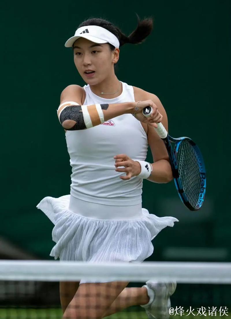 王欣瑜1-2不敌格拉切娃 东京站首轮出局单打六连败 王欣瑜1-2不敌格拉切娃 东京站首轮出局单打六连败