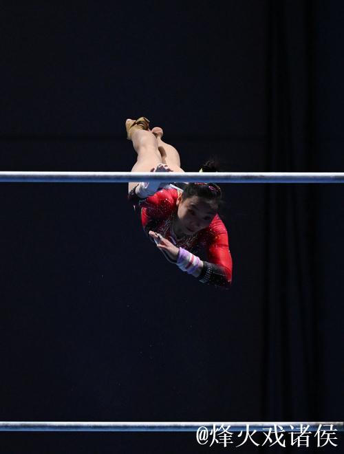 大运会综合：体操羽毛球收官 马秀针问鼎女子半马